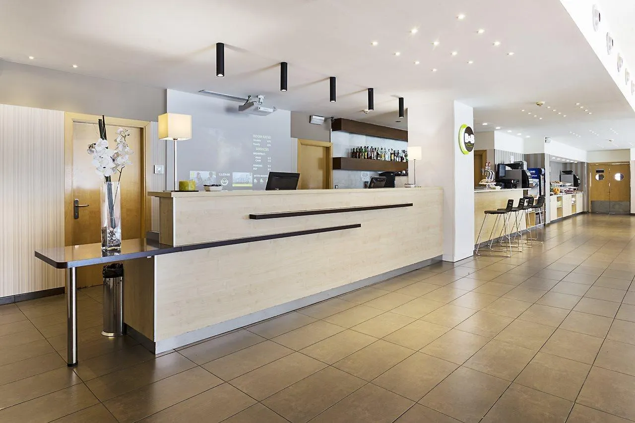 B&B Hotel Madrid Aeropuerto T1 T2 T3