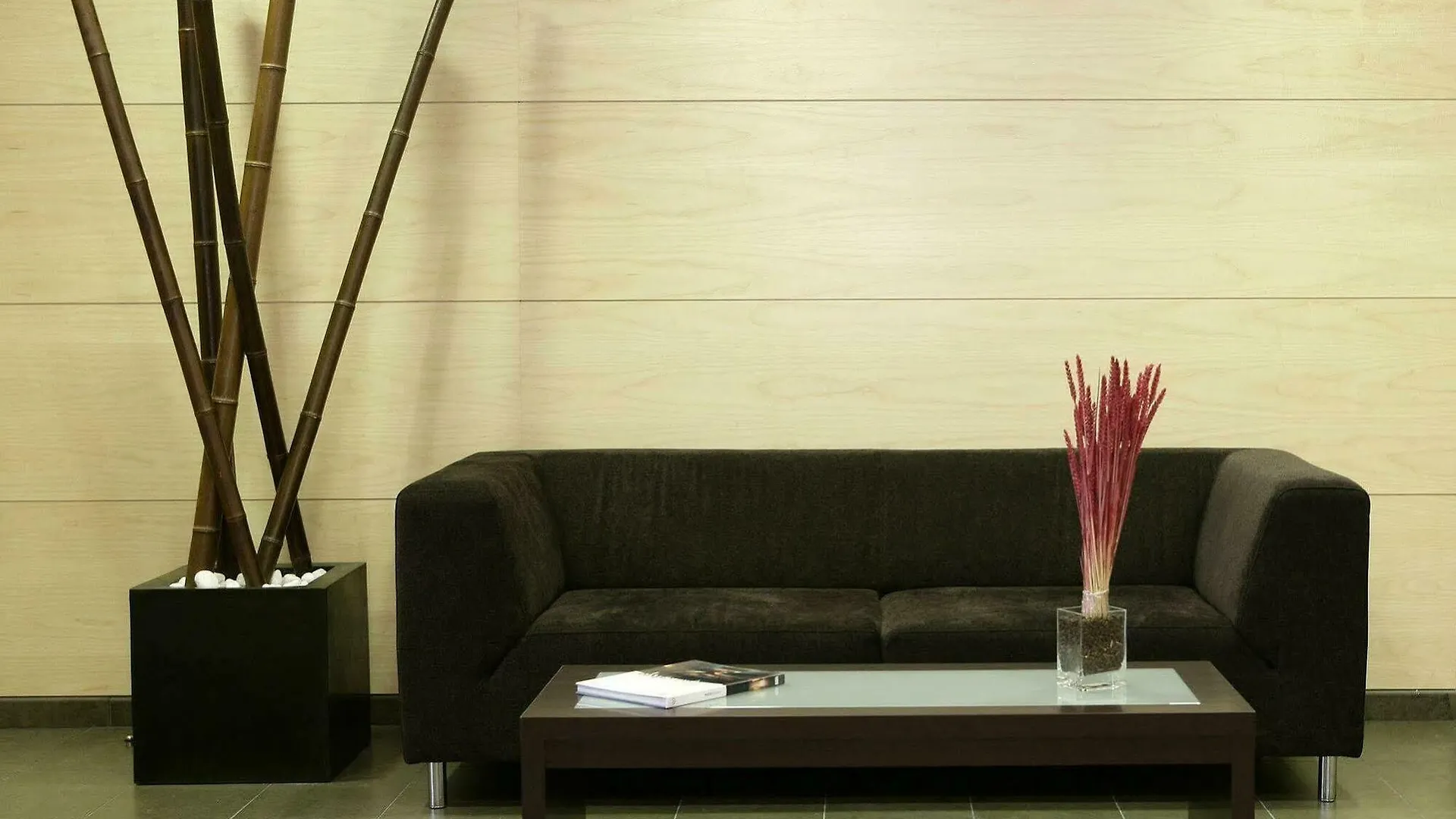 B&B Hotel Madrid Aeropuerto T1 T2 T3